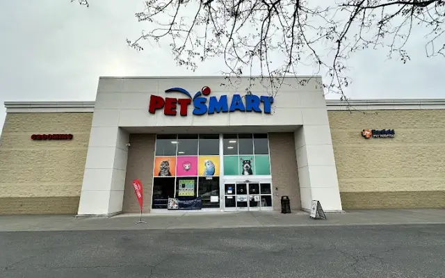 PetSmart in Burlington, WA