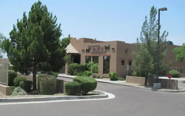 Boulder Falls Pet Resort & Day Spa in Phoenix, AZ