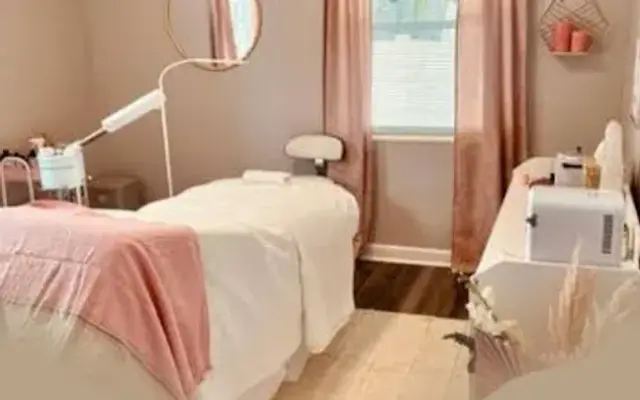 Rema's Secrets Luxury Day Spa & Body Sculpting Massage in Sacramento, CA