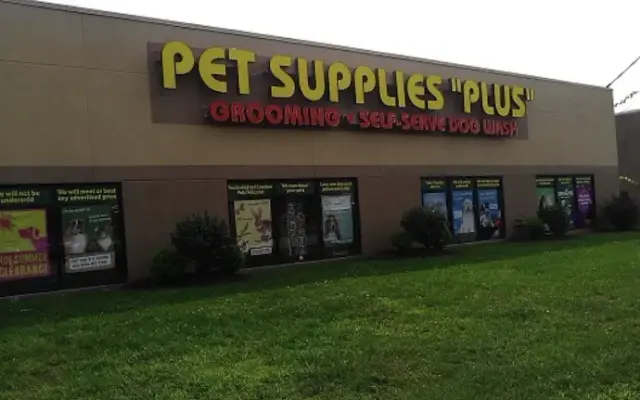 Pet Supplies Plus New Hartford Grooming in New Hartford, NY