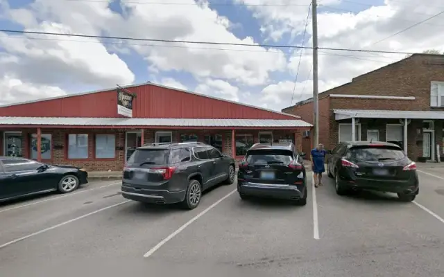 All Paws Pet Parlor in Lafayette, TN