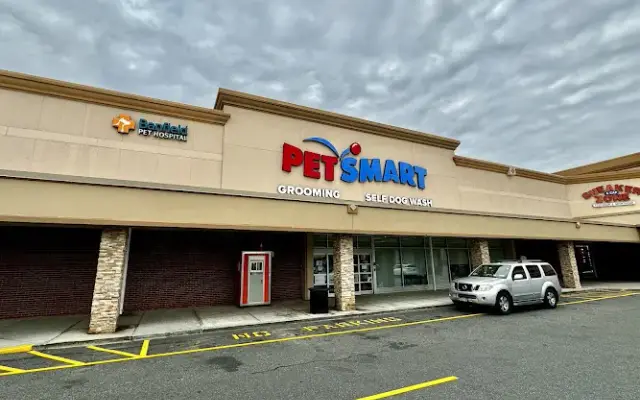 PetSmart in Staten Island, NY
