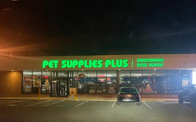 Pet Supplies Plus Salem in Salem, NH