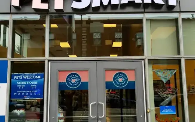PetSmart in Chicago, IL