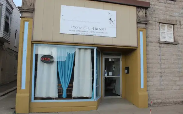 The Golden Paw Spa, LLC in Wadsworth, OH