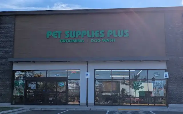 Pet Supplies Plus Federal Way in Federal Way, WA