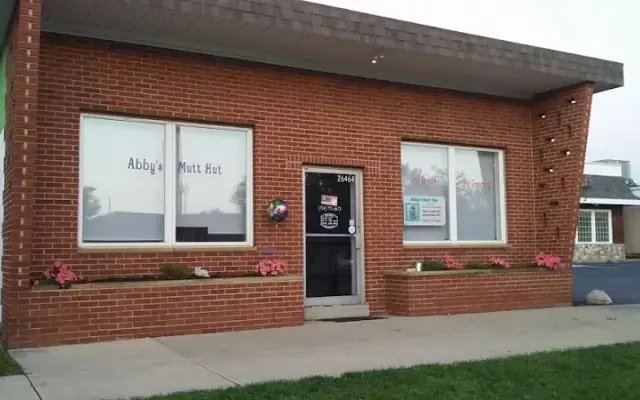 Abby's Mutt Hut in Flat Rock, MI