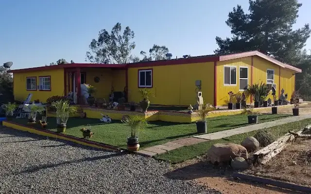 Harvey The Groomer in Wildomar, CA