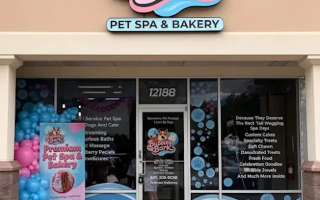 Bubbles & Bark Pet Salon in Orlando, FL