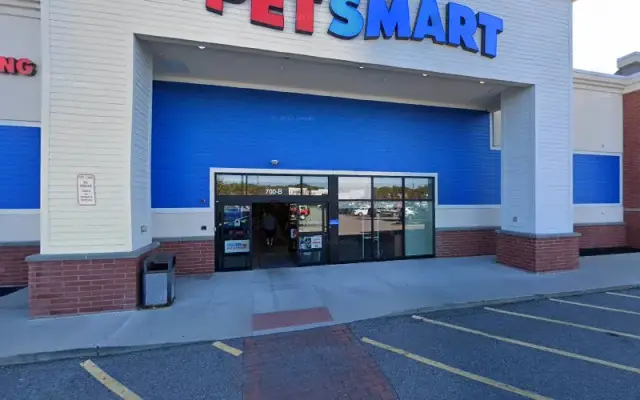 PetSmart Grooming in Scarborough, ME