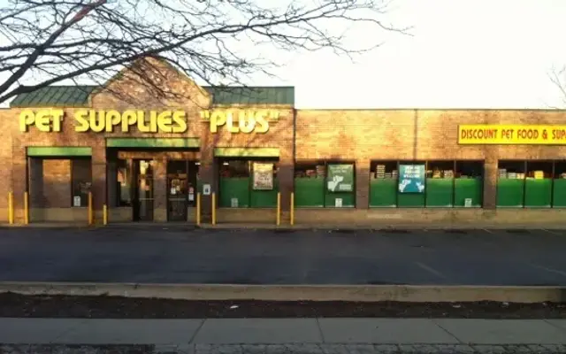 Pet Supplies Plus Elmwood Park in Elmwood Park, IL