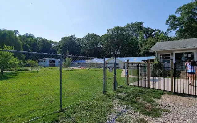 Shady Beach Kennel & Grooming Salon in North East, MD