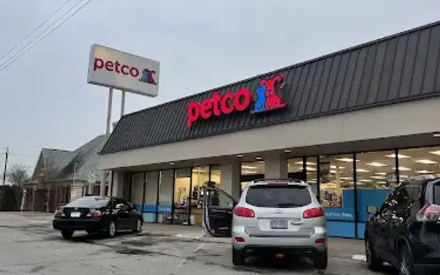 Petco in Dallas, TX