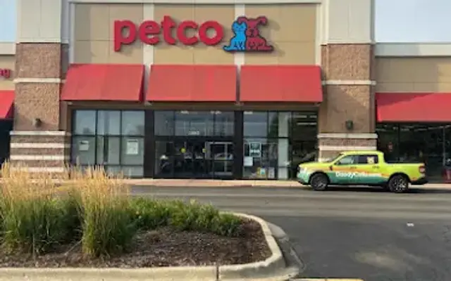Petco in St. Charles, IL