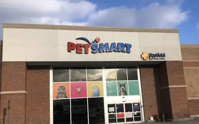 PetSmart in Brighton, MI
