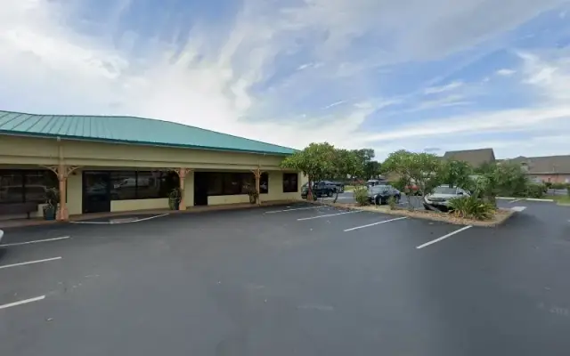 Aloha Pet & Bird Hospital: Pepen Manuel J DVM, ABVP in Indian Harbour Beach, FL