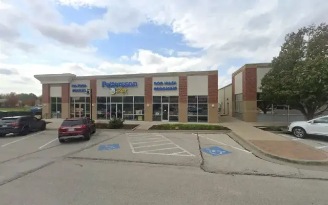 DOG WASH GROOMING in Parkville, MO