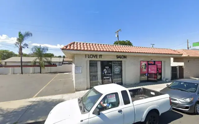 Rockstar Dogs in San Fernando, CA