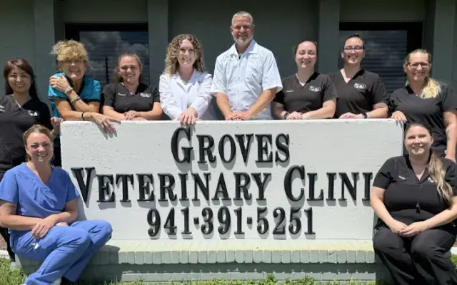 Groves Veterinary Clinic in Port Charlotte, FL