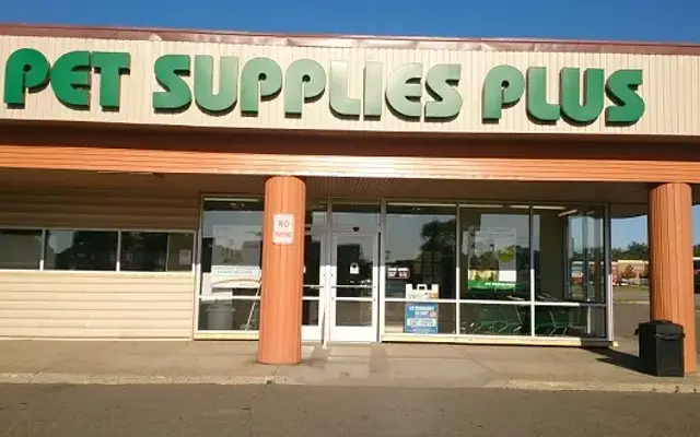 Pet Supplies Plus Livonia in Livonia, MI