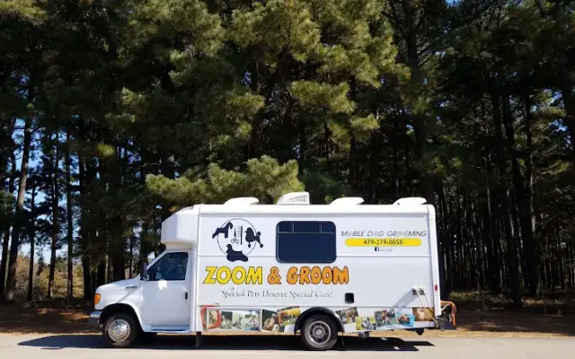 Zoom and Groom Mobile Pet Spa in Van Buren, AR