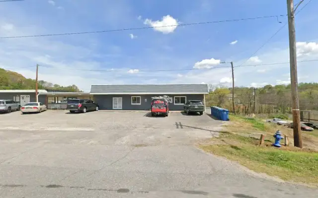 Paws on Ninth Grooming Co. in Maiden, NC