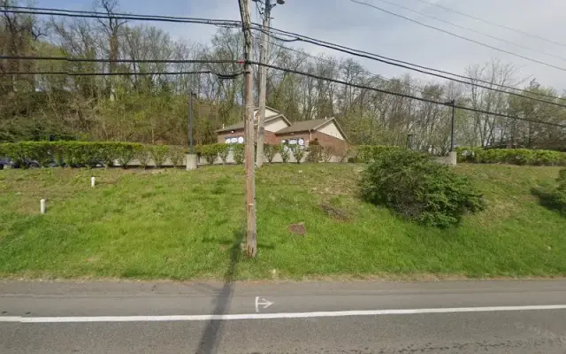 Studio Woof Bethel Park in Bethel Park, PA