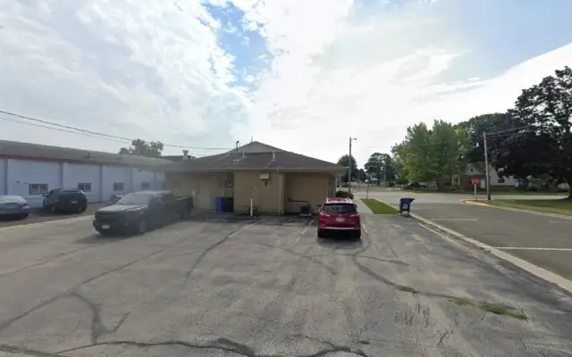 Faily Tails Dog Grooming in Arlington, WI