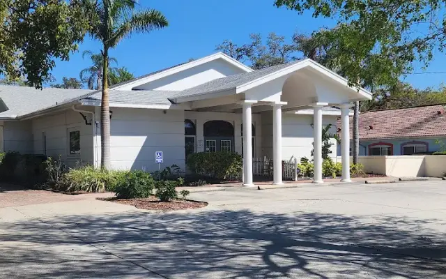 VCA Lockwood Ridge Animal Hospital in Sarasota, FL