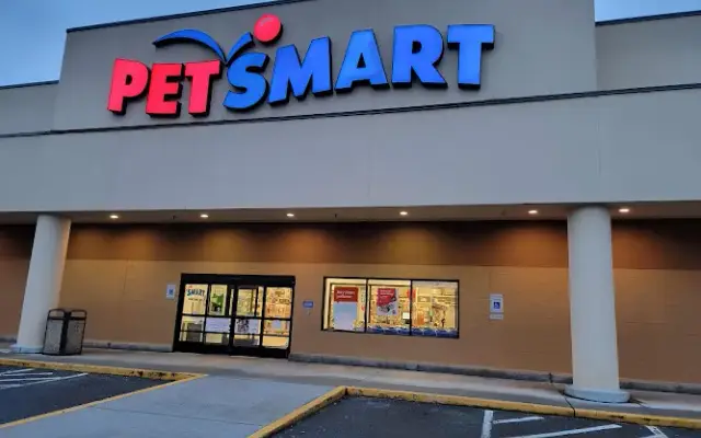 PetSmart in Lynnwood, WA