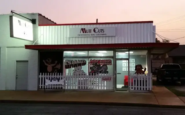 Mutt Cuts in Sylacauga, AL