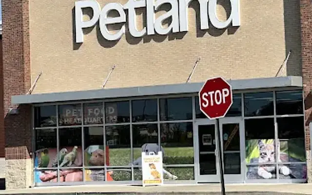Petland Beavercreek in Beavercreek, OH