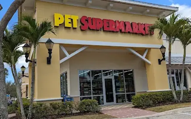 Pet Supermarket in Naples, FL