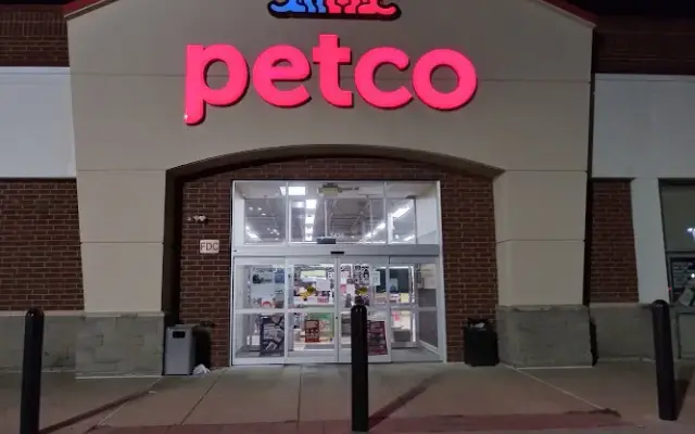 Petco in Florissant, MO
