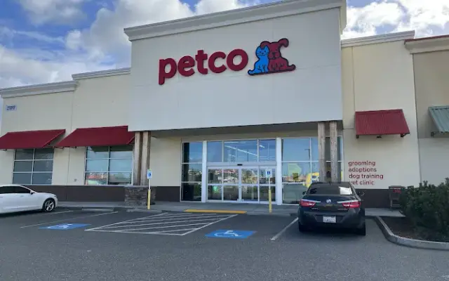 Petco in Stanwood, WA