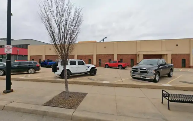 Paws & Tails in Wichita, KS