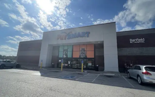 PetSmart Grooming in Bridgeton, MO
