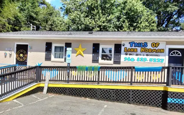 Tails of Lake Norman Pet Spa in Troutman, NC