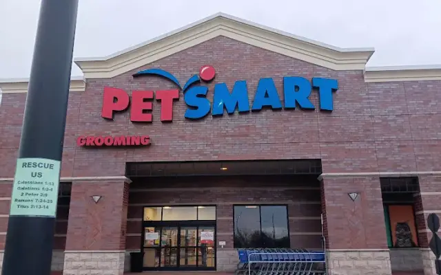 PetSmart in Chesterfield, MO