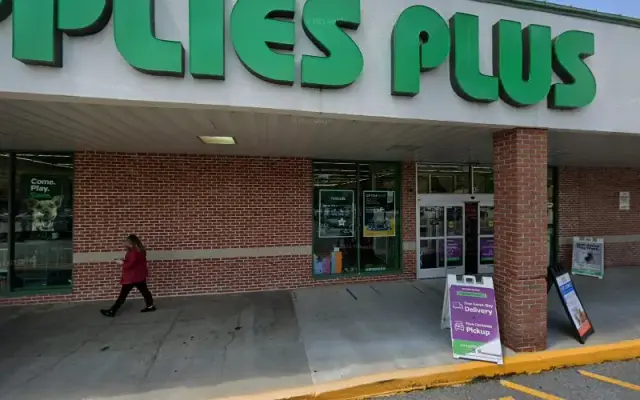 Pet Supplies Plus Ashland Grooming in Ashland, MA