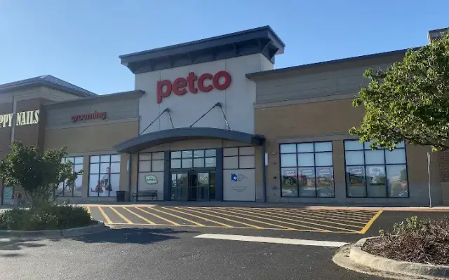 Petco in Hillside, IL