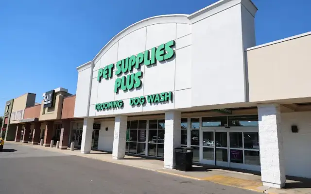 Pet Supplies Plus Columbus in Columbus, IN