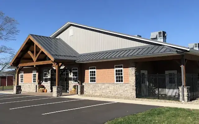 D and J's Pet Lodge in Freeburg, PA