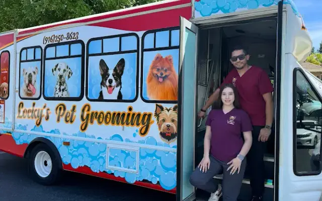 Locky´s Pet Grooming Mobile in Roseville, CA