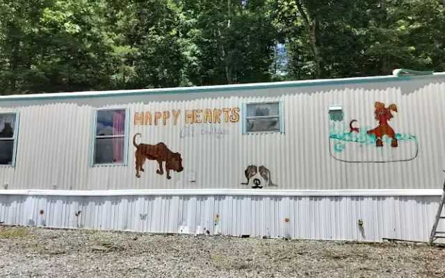 Happy Hearts pet boutique in Hiltons, VA