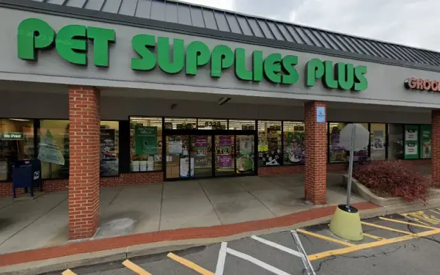 Pet Supplies Plus Bethel Park Grooming in Bethel Park, PA