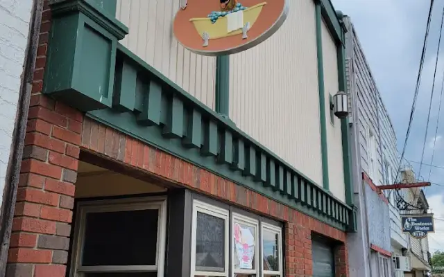 Groomer of G-ville in Garrettsville, OH