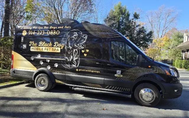 The Black Dog Mobile Pet Spa in Chappaqua, NY