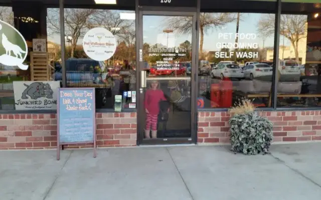 EarthWise Pet Supply & Grooming Southlake in Southlake, TX