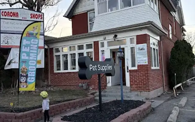 A Pet's Paradise Grooming Salon in Denver, CO